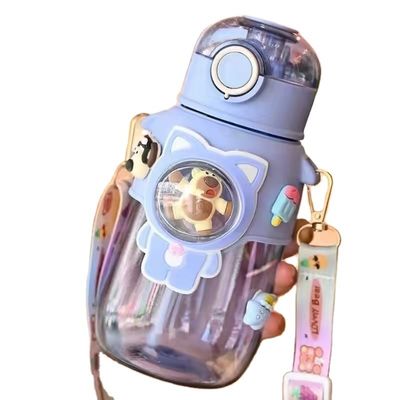 680 ml PC PP Drinkende sport beer Cartoon Kids Outdoor Plastic waterfles met stro