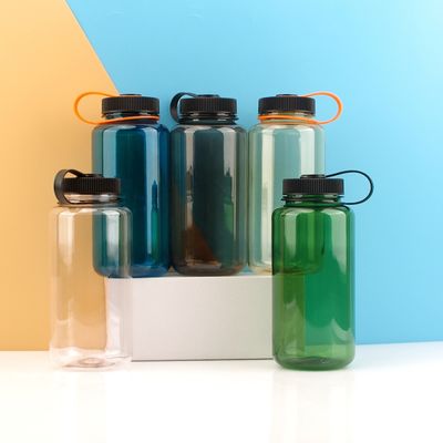 Draagbare deksel 32 oz Plastic Cup voor Sport Design Stijl Outdoor Camping Waterfles