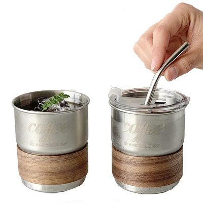 Roestvrij staal thee-koffiekop met op maat gedrukt logo en anti-brandende mouwen