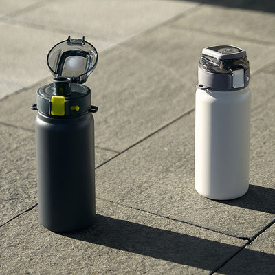 600 ml vacuümfles met handgreep thermische isolatie roestvrijstalen sportfles