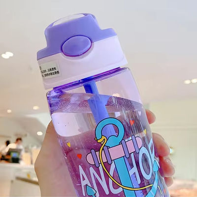 16oz student schattig draagbaar lekbestendig plastic waterfles met stro en PP siliconen