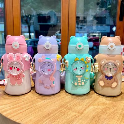 Direct drinken Grote capaciteit Schattig Cartoon Beer Konijn Plastic waterfles Met stro