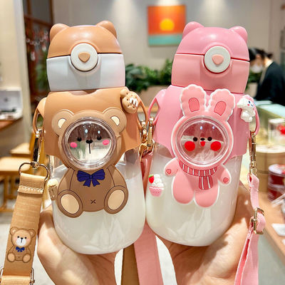 Direct drinken Grote capaciteit Schattig Cartoon Beer Konijn Plastic waterfles Met stro