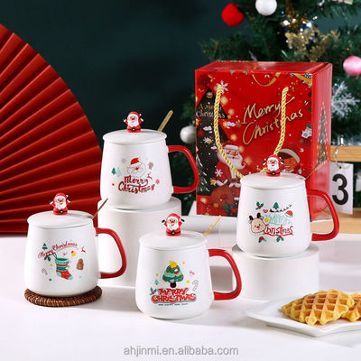 Kerstbeker 400 ml Aantrekkelijk ontwerp Keramische herbruikbare porseleinen koffiekop met lepel