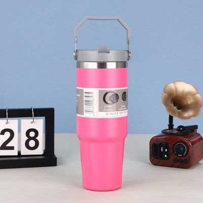 Modern ontwerp 20oz roestvrij staal vacuüm geïsoleerde tumbler met handvat deksel Custom logo