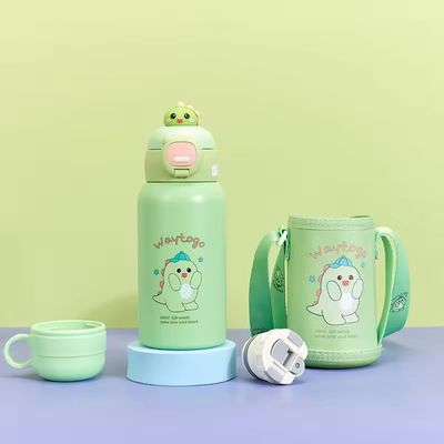 Draagbare waterfles met bekleding met modern ontwerp