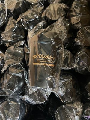 700 ml Shaker Protein Fitness Gym Waterfles Plastic Shaker Cup met roestvrij bal