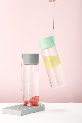 TOUR Recyclebare pastic 600 ml 800 ml waterfles met tijdmarker voor buitenactiviteiten