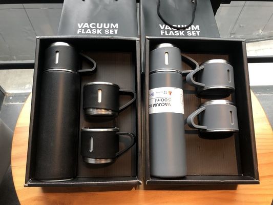 500 ml vacuümgeïsoleerde roestvrijstalen vacuümfles geschenkset met 3 bekers