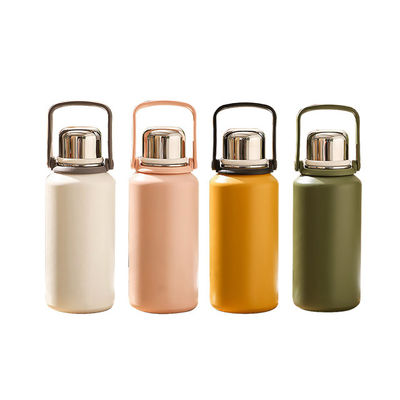 1500 ml Isolatiebeker met grote capaciteit, perfect voor zakelijke cadeautjes en buitenfeesten.