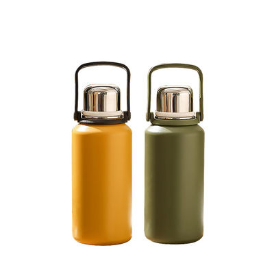 1500 ml Isolatiebeker met grote capaciteit, perfect voor zakelijke cadeautjes en buitenfeesten.