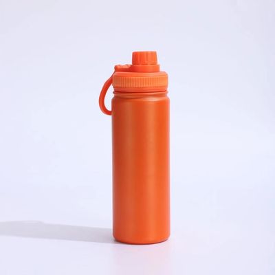 Custom 18oz Grote capaciteit roestvrijstalen waterfles voor draagbare buitenactiviteiten