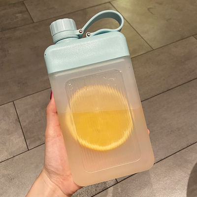 450 ml BPA-vrij vierkant PP plastic draagbare sportsapfles met dop op maat
