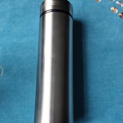 Direct drinken Eco-vriendelijke slimme vacuümfles met aangepast logo Display 450 ml capaciteit