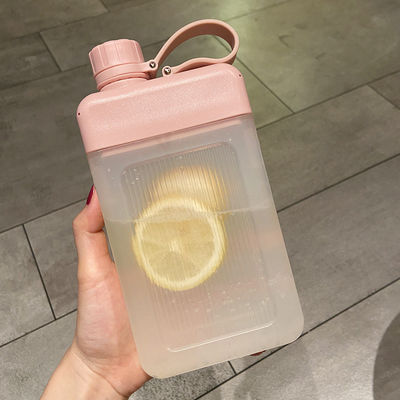 450 ml draagbare vierkante waterfles voor buitenreizen Sport Pocket Direct Drinking