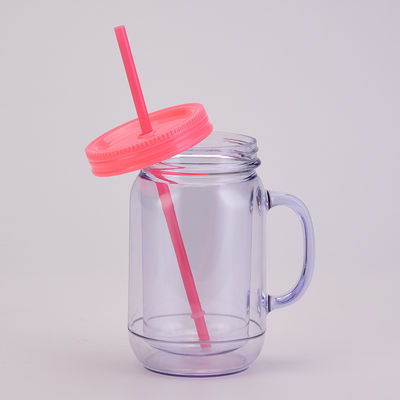 Unisex plastic drankbeker met deksel en stro Capaciteit 501-600 ml Draagbaar ontwerp