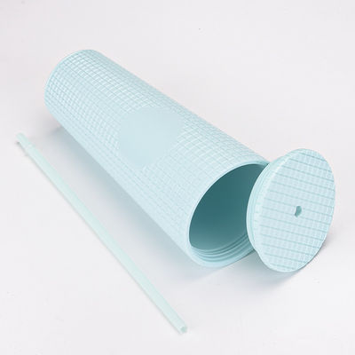 Geïnstalleerde anti-corrosiecoating Minimalistische plastic waterfles voor alcoholische dranken