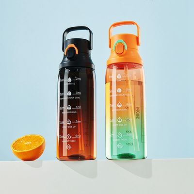 Direct Drink Plastic Gradient Kleur 750 ml Draagbare Sportwaterfles voor reizen