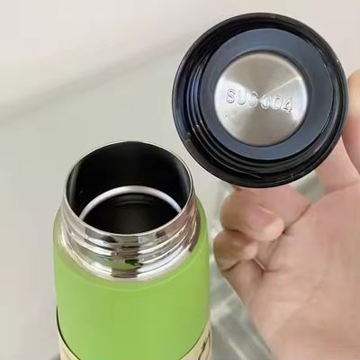 Roestvrij vacuüm waterfles Het beste voor sport 304 roestvrij staal 18 oz cola fles