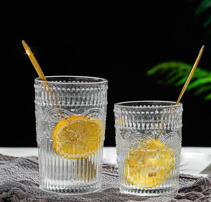 Custom Pattern 300ml 380ml Retro Embossed Glass Mug met gouden rand en zonnebloem ontwerp