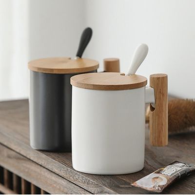11oz Keramische reisbekers met geïsoleerde functie en aangepaste kleur