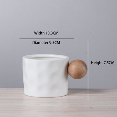Nordic Style Keramische koffiebeker met houten balgreep 330ML Porseleinen herbruikbare bekers
