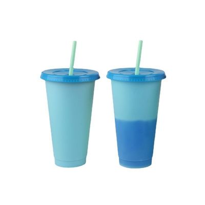 Leekproof 16oz 24oz BPA-vrije plastic koffiekopjes Koud waterfles met deksel en stro