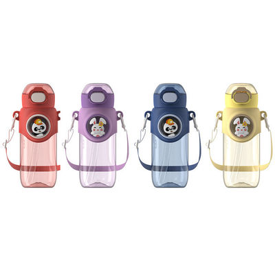 Accessoires met touw 690 ml cartoon plastic ketel voor buiten- en binnenactiviteiten