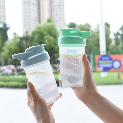 Aanpasbare 300 ml plastic Shake Cup Draagbare waterbeker voor kinderen Groene sportfles