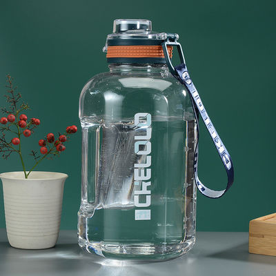 Custom Logo 1.6L 2.2L BPA-vrije kleurenwaterbeker voor buiten- en binnenevenementen
