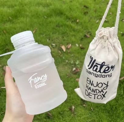 680 ml grote capaciteit directe drinkbeker Perfect voor studenten en buitenactiviteiten