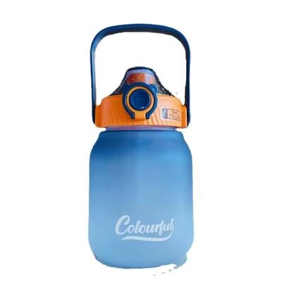 Minimalistische ontwerp stijl 1100ml 1300ml PC Plastic drinkfles met aangepast logo