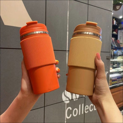 Vacuüm roestvrij staal dubbelwandige geïsoleerde koffiekop met draagbaar lekvrije deksel