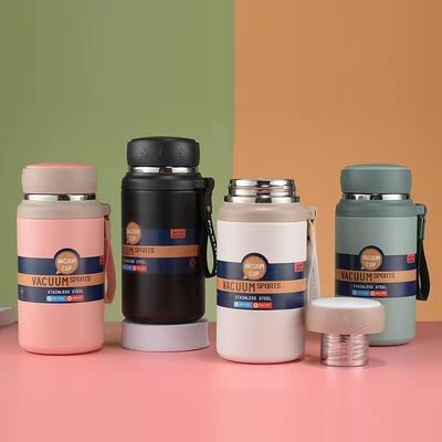 Minimalistische ontwerpstijl 750 ml / 1000 ml roestvrijstalen thermosbeker voor draagbare kamperen