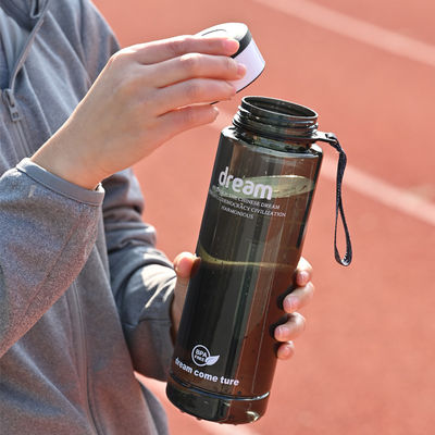 1L thermisch geïsoleerde PET-plastic waterfles met tijdmarker voor fitnesssport en camping