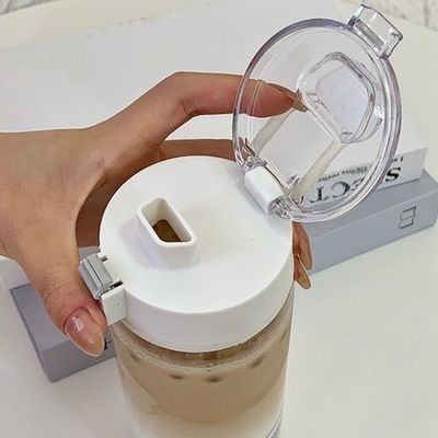 Warmtebestendige PC plastic fles Flip Top Stijlvolle waterfles met verwijderbare zeefmachine