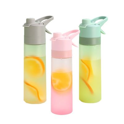 Custom Logo Buitenfiets Fietsen waterfles met 650ml capaciteit en spuitfunctie