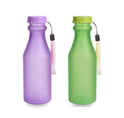 OEM Acceptabele Draagbare Plastic Frosted verzegelde waterfles met touw voor sporten