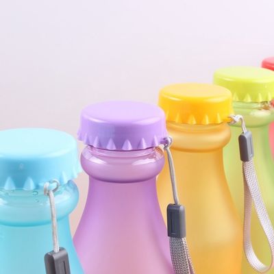 Verzegelde drinkfles 550 ml herbruikbare gym Bpa gratis sport plastic waterflessen met touw
