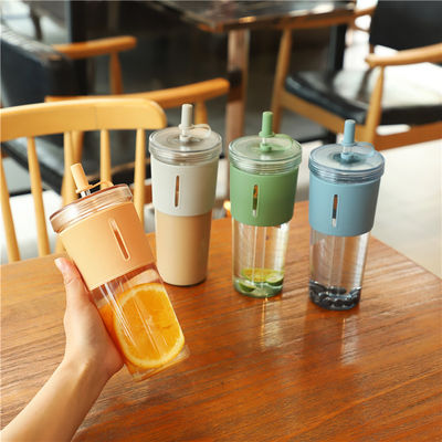700 ml helder BPA-vrij sap Drinkwaterfles Tumbler Cup met stro en mouw