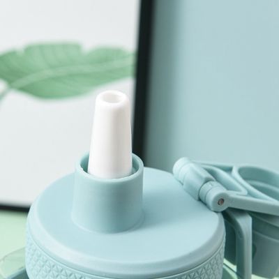Thermische isolatie vierkantbeker 700ml Pc Plastic Cup Draagbare lekvrije voor studenten