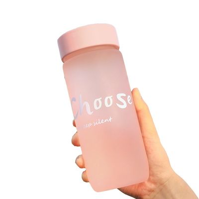 Gepersonaliseerde sportschool lekvrije ketel draagbare waterfles met heldere beker en touw