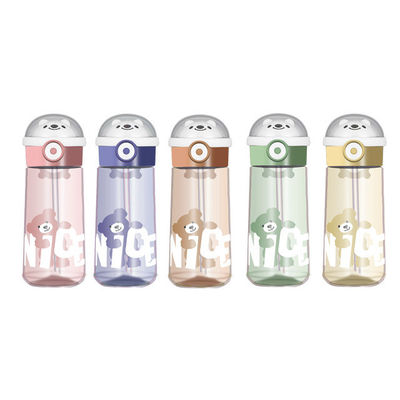 Buitenreizen Tritan materiaal BPA GRATIS Kinderen dragen waterfles met stro voor school