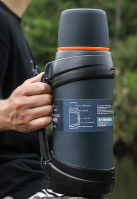 Op maat gemaakte 2600 ml/3200 ml grote capaciteit roestvrijstalen thermosfles voor buitensport en reizen