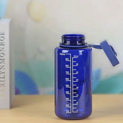 1000 ml Bpa vrij plastic transparante vloeibare waterfles met weegschaal voor buitensport