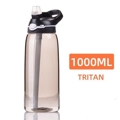 Blijf gehydrateerd met deze 1 liter BPA-vrije waterfles Tritan Plastic en stro inbegrepen
