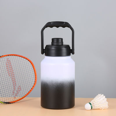 capaciteit 2L Thermos Draagbare lekvrije waterfles van roestvrij staal voor buitenreizen