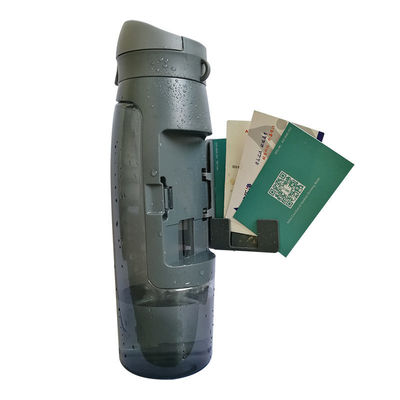 In voorraad 750 ml capaciteit Draagbare sport plastic drinkwaterfles met kaartopslag