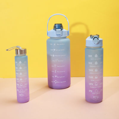 2000 ml 900 ml 300 ml 3 in 1 aangepaste plastic strofles met tijdmarker voor fitness en sport