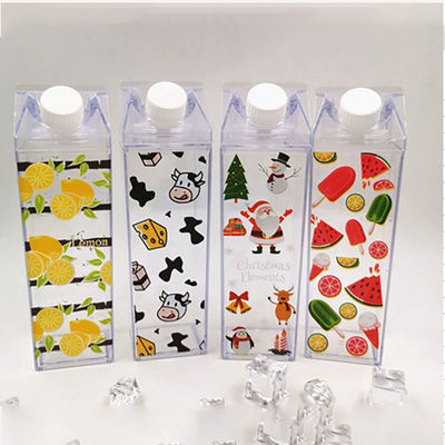 Gepersonaliseerd logo Acceptabel 500 ml 1000 ml Doorzichtige Acrylmelk Karton Waterfles